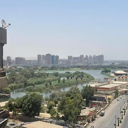 الجيزة شقة ذات غرفتين ترى النيل